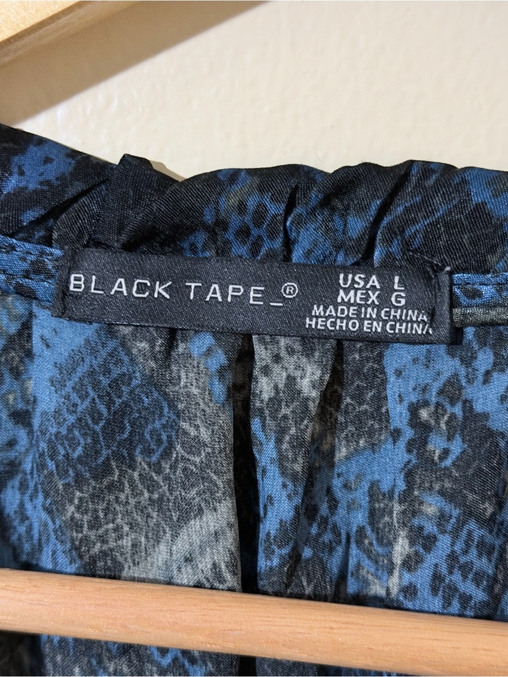 Black Tape_ Navy Snake-Print Midi Dress - Picture 4 of 10